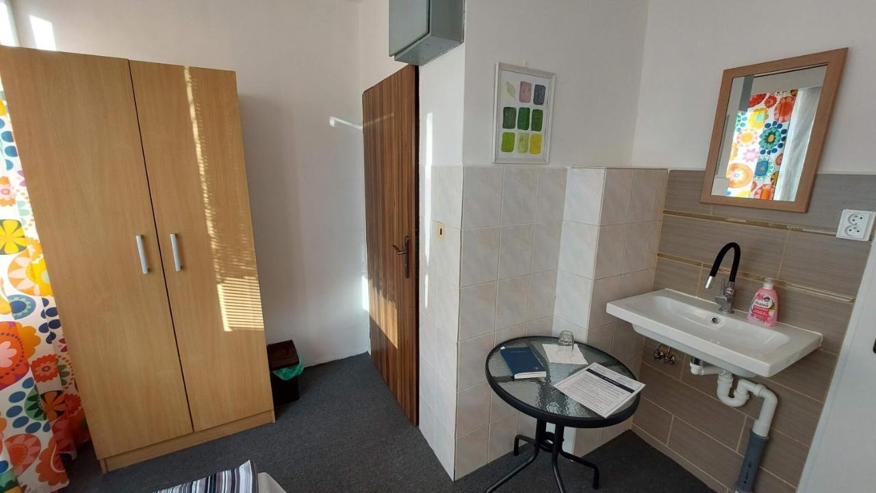 Penzion Saris Presov Ngoại thất bức ảnh
