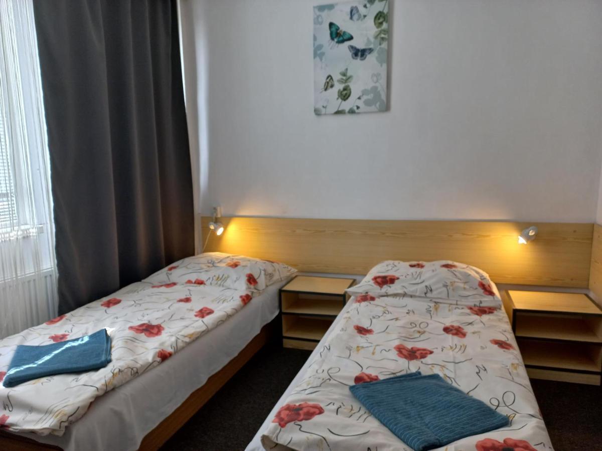 Penzion Saris Presov Ngoại thất bức ảnh